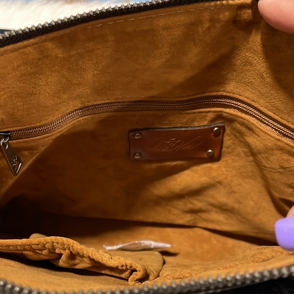 Patricia Nash Crossbody - Picture 4 of 4